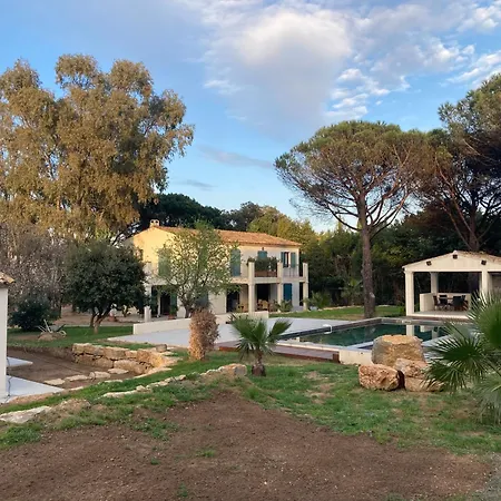 Loumar Bed and breakfast