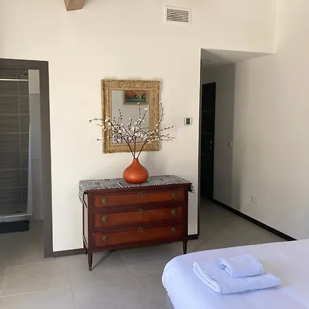 Bed and breakfast Loumar 4*